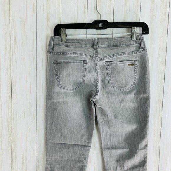 Junior Teens Jennifer Lopez Gray Straight Jeans - Picture 5 of 7